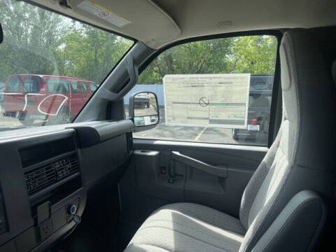 2026 Chevrolet Express 2500