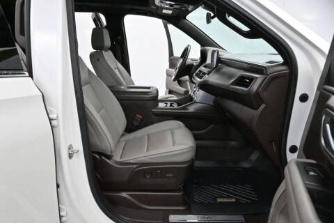 2022 GMC Yukon SLT