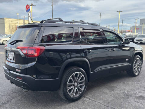2017 GMC Acadia SLT-1