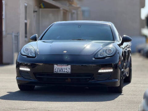 2012 Porsche Panamera