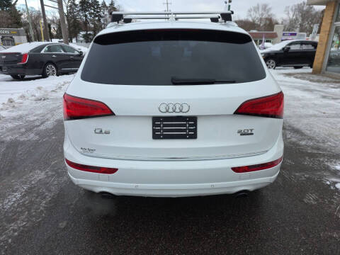 2016 Audi Q5 2.0T quattro Premium Plus