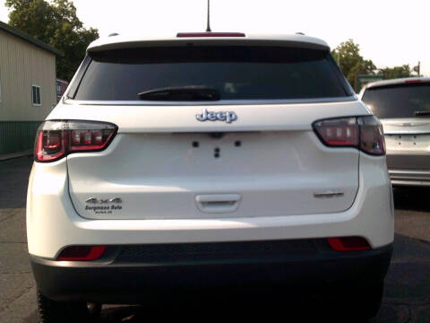 2022 Jeep Compass Latitude Lux
