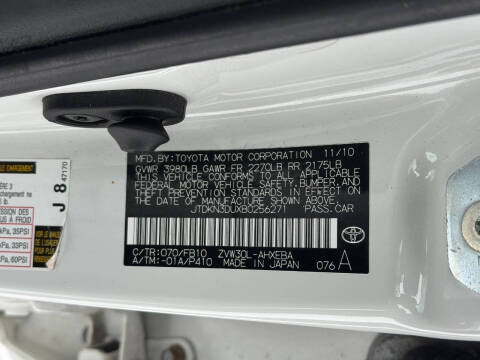 2011 Toyota Prius Two