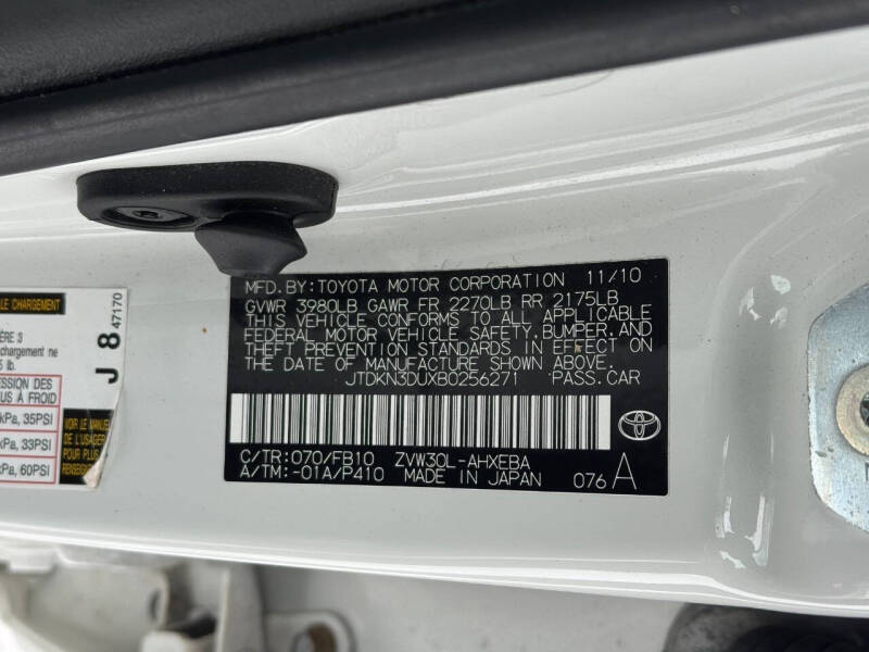 2011 Toyota Prius Two