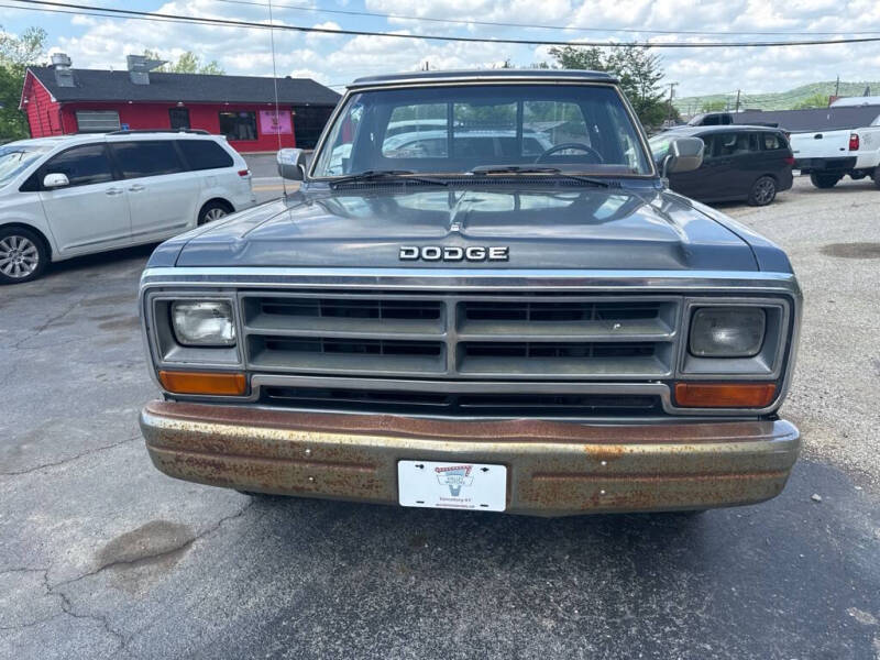 1988 Dodge RAM 150