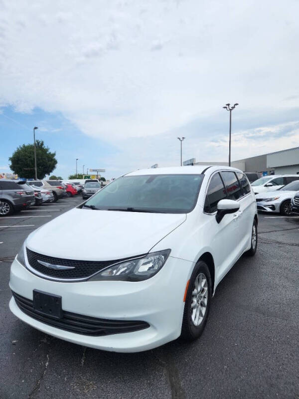 2017 Chrysler Pacifica Touring