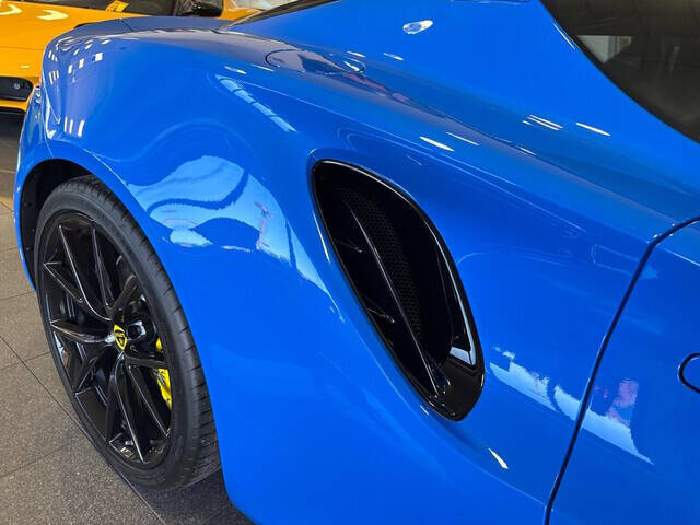 2025 Lotus Emira 15