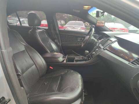 2015 Ford Taurus Limited