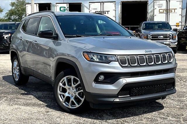 2022 Jeep Compass Latitude Lux