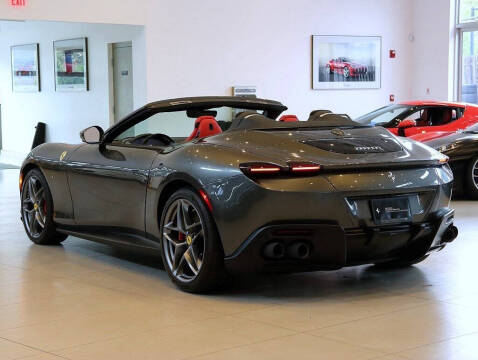 2024 Ferrari Roma Spider