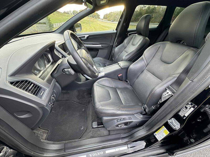 2015 Volvo XC60 T5 Drive-E Premier