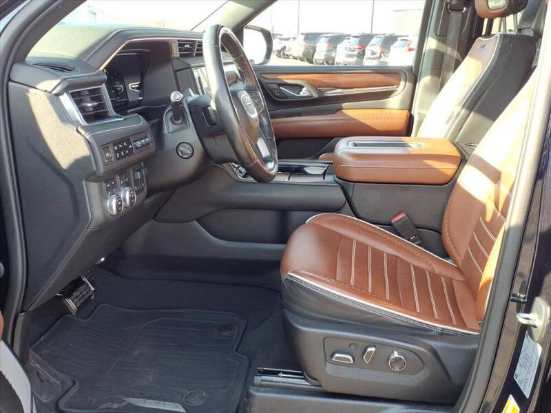 2023 GMC Yukon Denali Ultimate