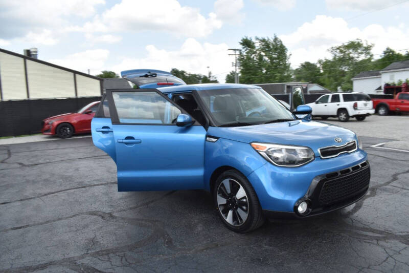 2016 Kia Soul +