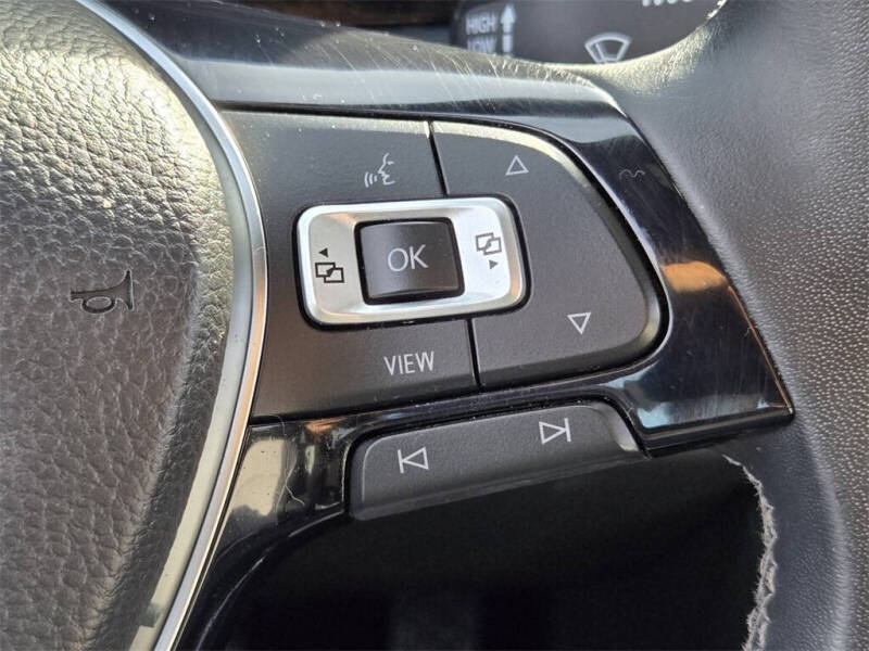 2020 Volkswagen Jetta R-Line