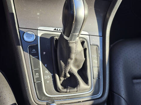 2017 Volkswagen Golf Alltrack TSI SEL 4Motion