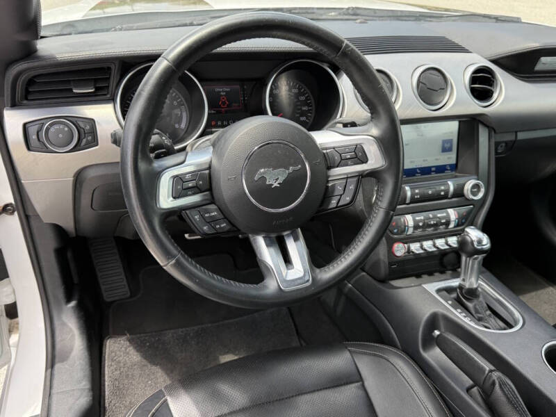 2021 Ford Mustang