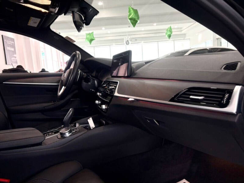 2022 BMW 5 Series 530i xDrive