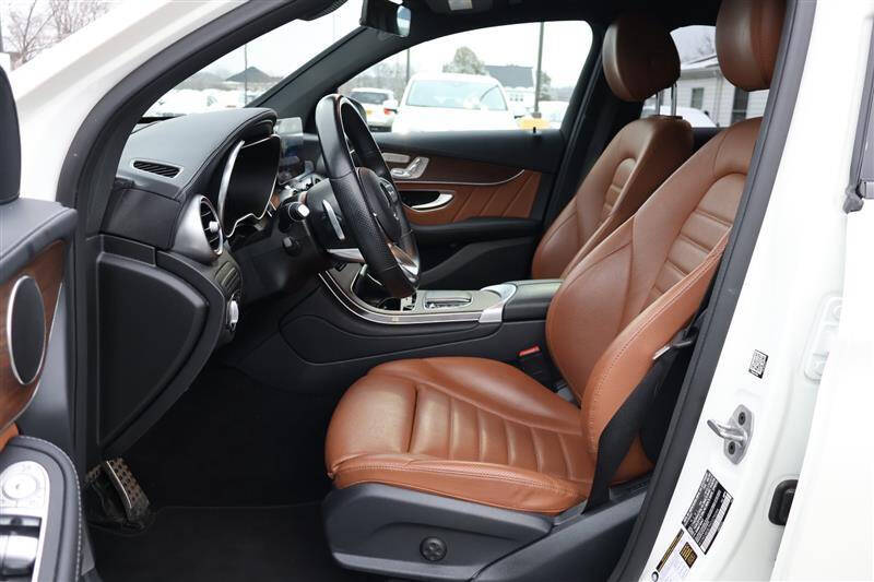 2022 Mercedes-Benz GLC GLC 300 4MATIC