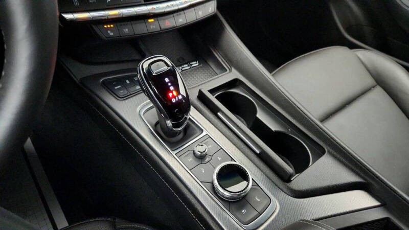 2022 Cadillac CT5 Premium Luxury