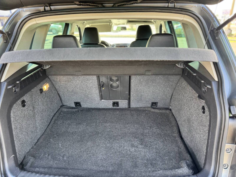 2012 Volkswagen Tiguan SE