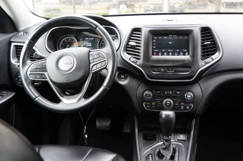 2019 Jeep Cherokee Latitude Plus