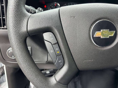 2024 Chevrolet Express 2500