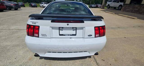 2004 Ford Mustang Mach 1 Premium