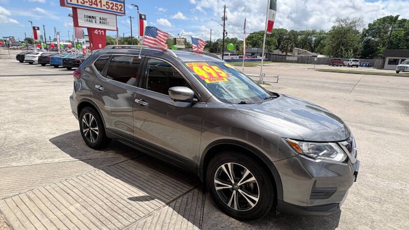 2020 Nissan Rogue SV