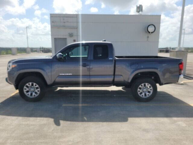 2018 Toyota Tacoma SR5 V6