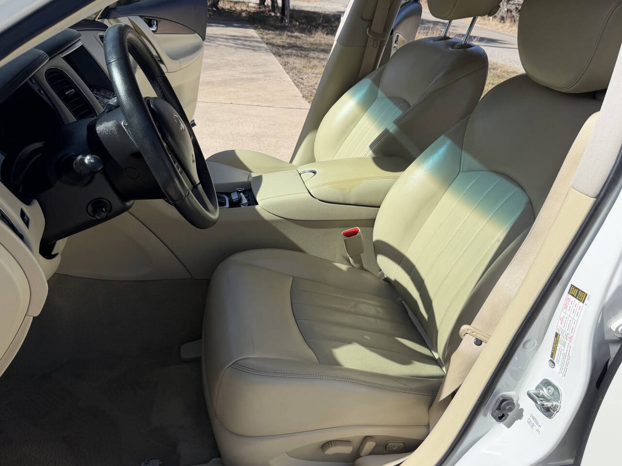 Used Car 2017 Infiniti Qx50  Base Awd 4dr Crossover For Sale Under $15,000 In Austin, Texas