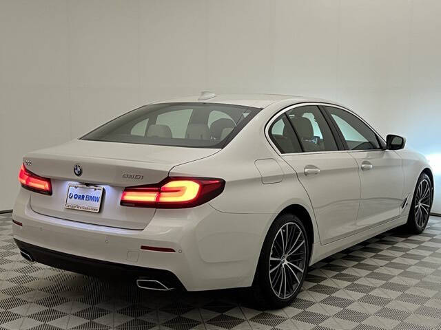 2022 BMW 5 Series 530i