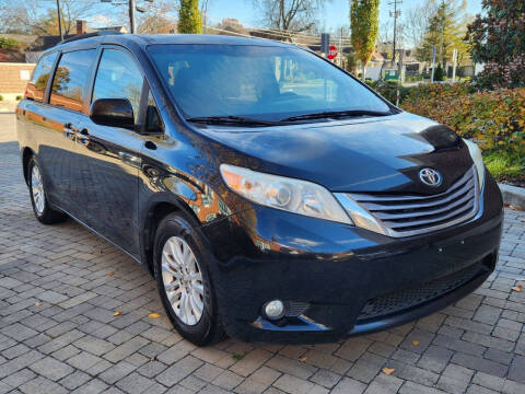 2016 Toyota Sienna for sale at Franklin Motorcars in Franklin TN