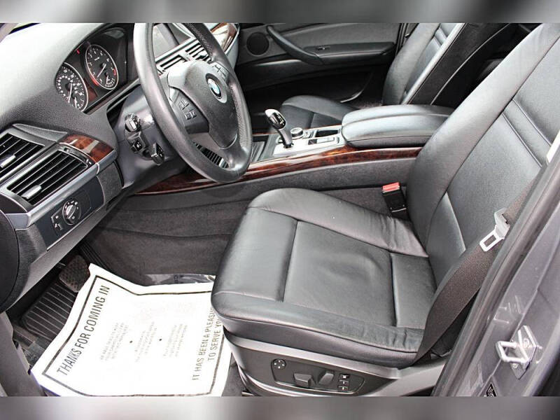 2010 BMW X5 xDrive30i