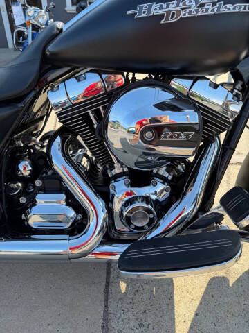 2016 Harley-Davidson Street Glide FLHX