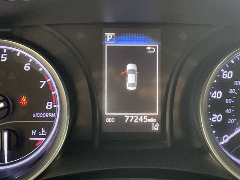 2018 Toyota Camry SE