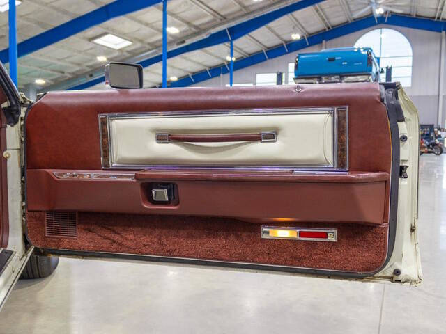 1977 Lincoln Mark V
