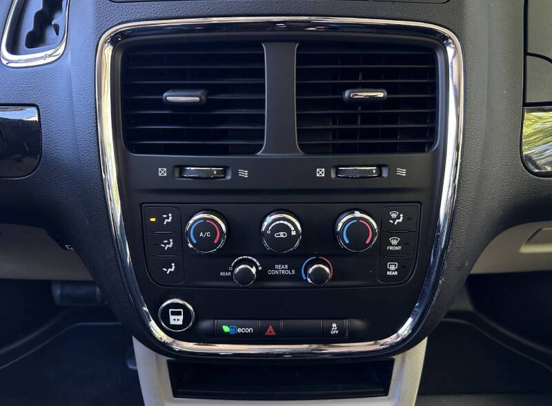 2019 Dodge Grand Caravan SE