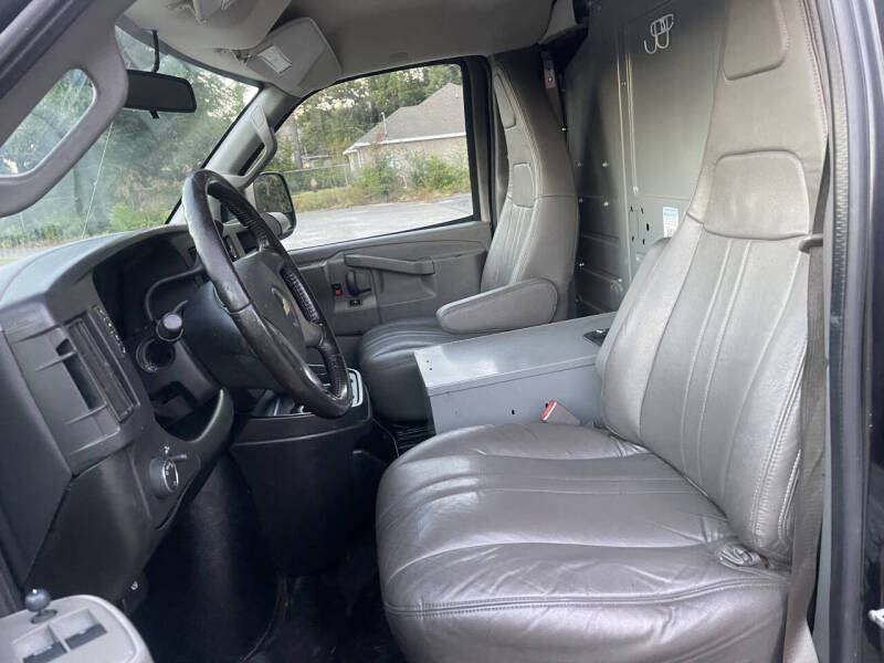 2017 Chevrolet Express 2500