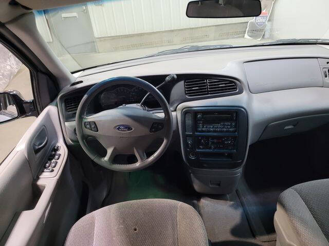 2003 Ford Windstar