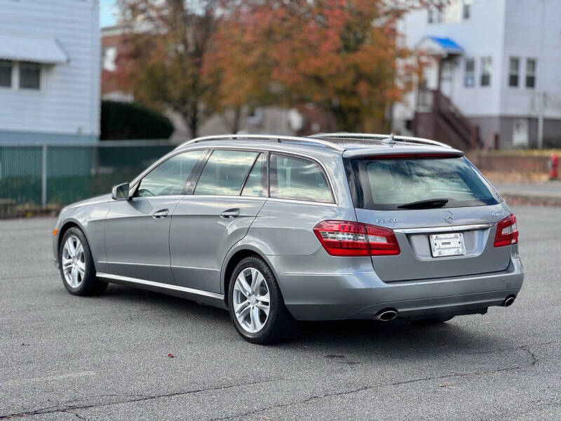 2011 Mercedes-Benz E-Class E350 photo 8