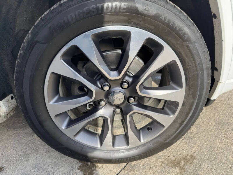 2017 Jeep Grand Cherokee Overland