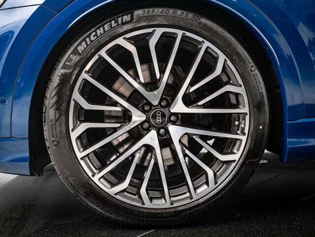 2024 Audi SQ8 4.0T quattro Premium Plus