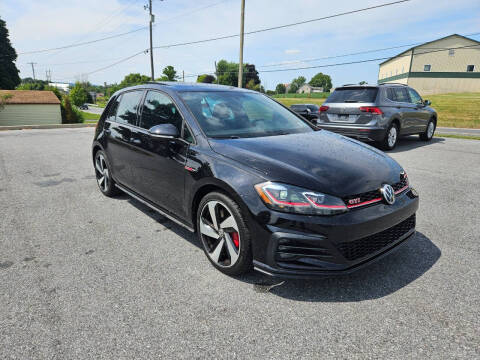 2020 Volkswagen Golf GTI SE