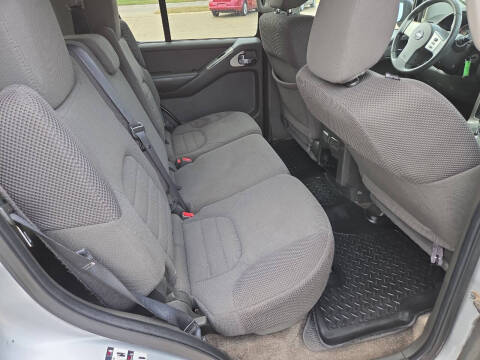 2012 Nissan Pathfinder S