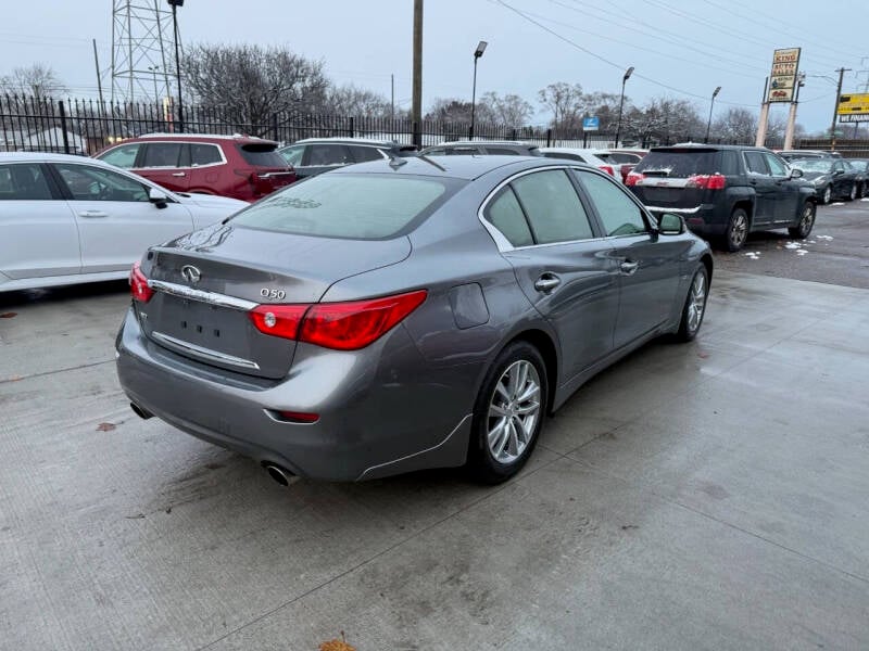 2017 INFINITI Q50 Base photo 4