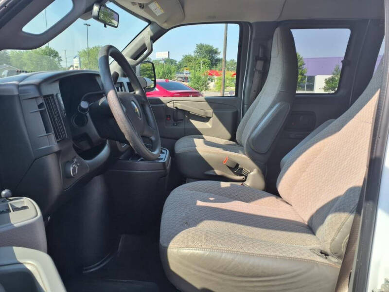 2019 Chevrolet Express LT 2500