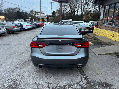 2018 Nissan Maxima 3.5 SR