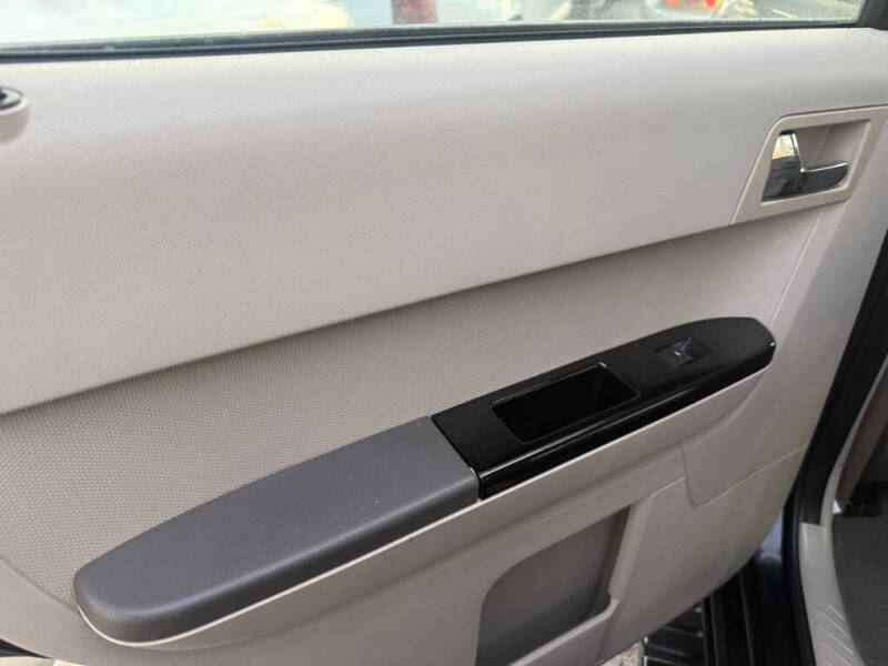 2008 Mazda Tribute