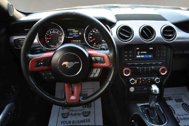 2017 Ford Mustang