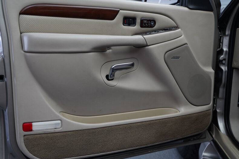 2002 Cadillac Escalade